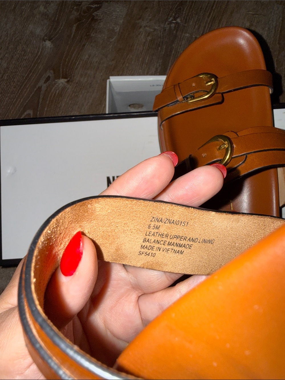 Like New Steve Madden Zina Buckle Congac Leather Sandals - Picture 6 of 6